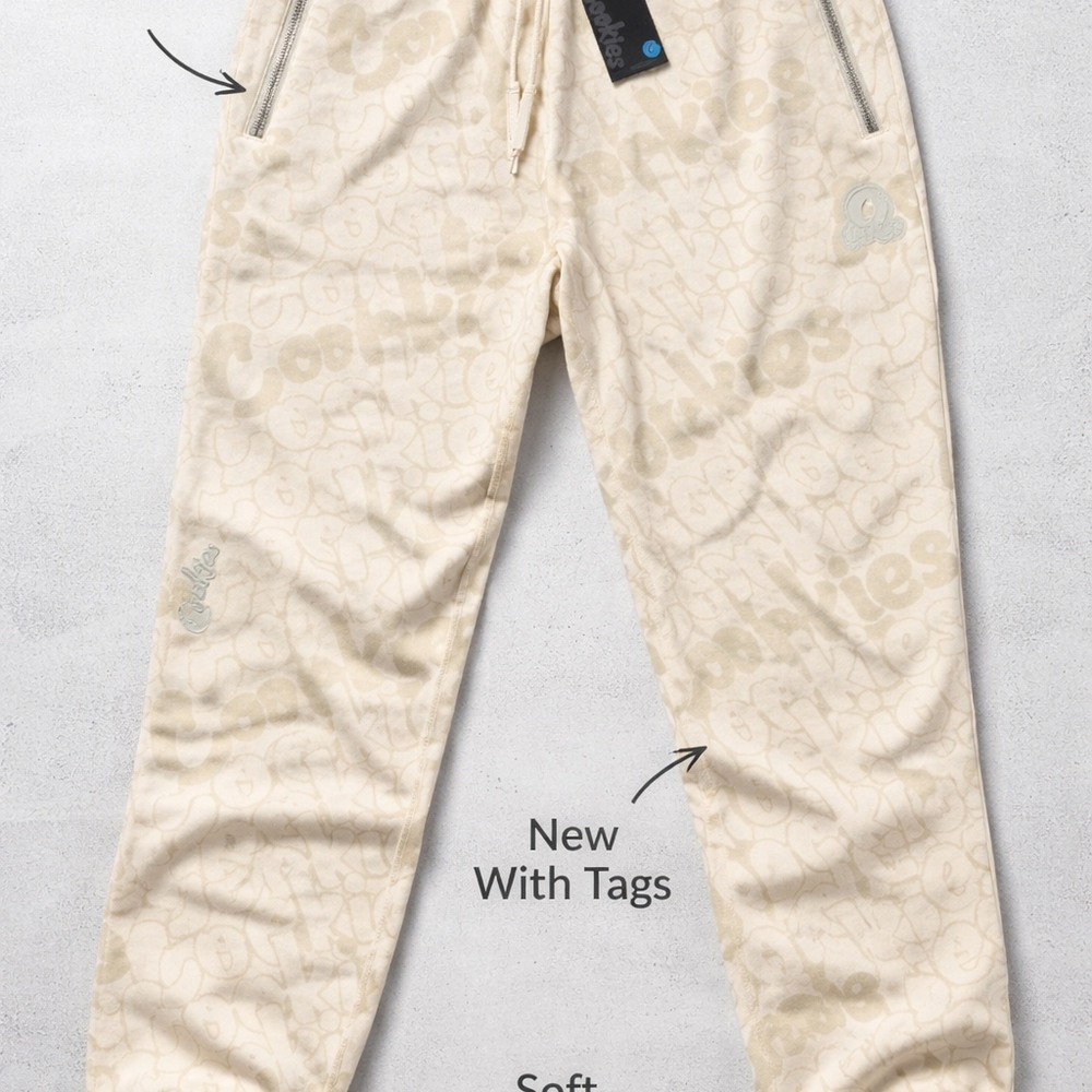 🔥 Cookies All-Over Logo Joggers 🔥
Size: 2XL
Condition: New With Tags